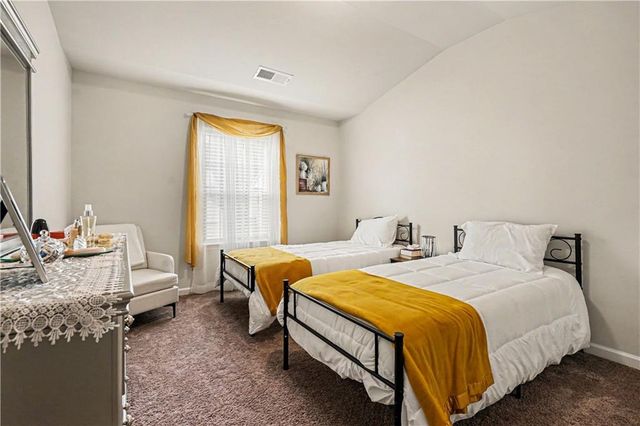 684 Lakehaven Lane, Loganville, GA 30052