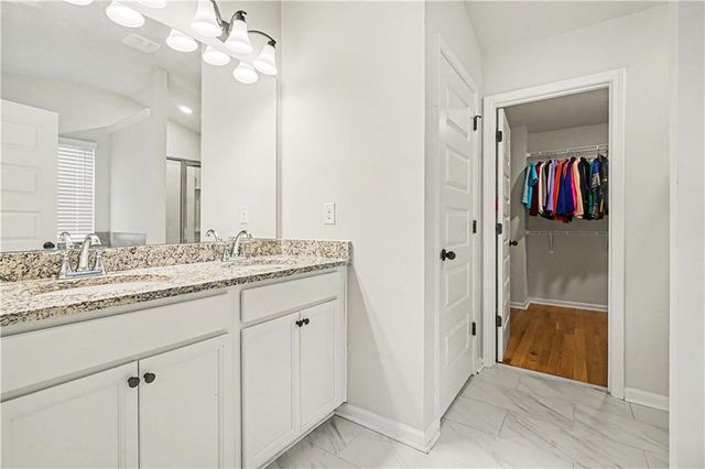 684 Lakehaven Lane, Loganville, GA 30052