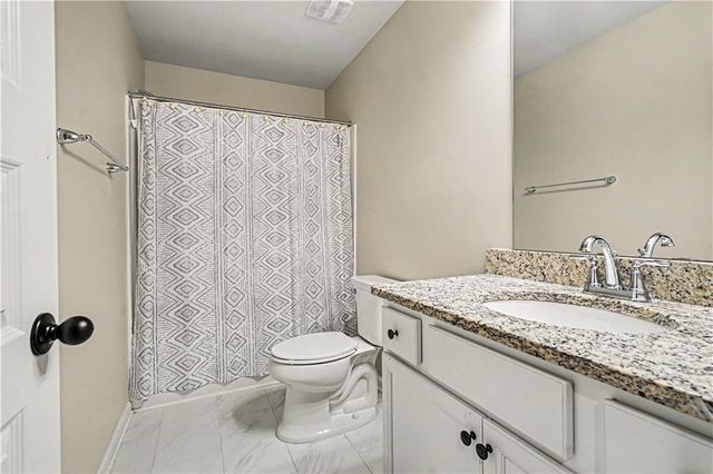 684 Lakehaven Lane, Loganville, GA 30052