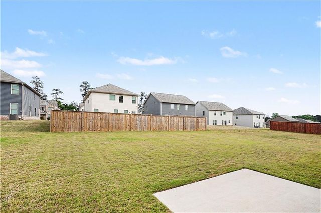 684 Lakehaven Lane, Loganville, GA 30052
