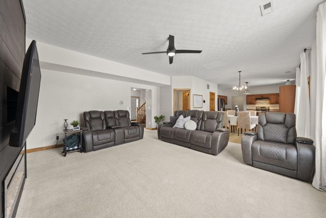 6206 Feder Road, Columbus, OH 43228