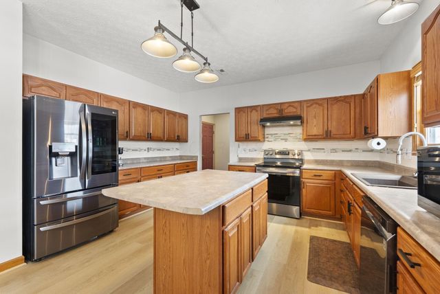 6206 Feder Road, Columbus, OH 43228