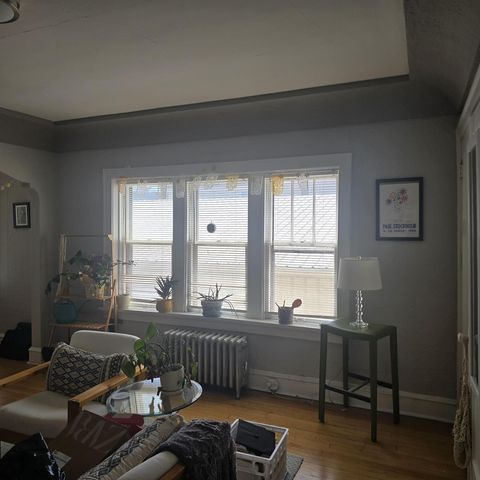 1922 N Palmer STREET, Milwaukee, WI 53212