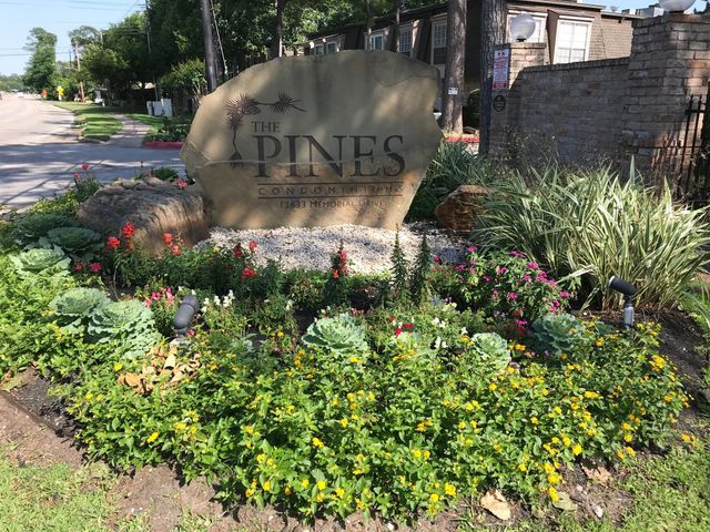 12633 Memorial Drive 8, Houston, TX 77024