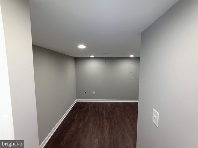 1 CLINTON ST N, Baltimore, MD 21224