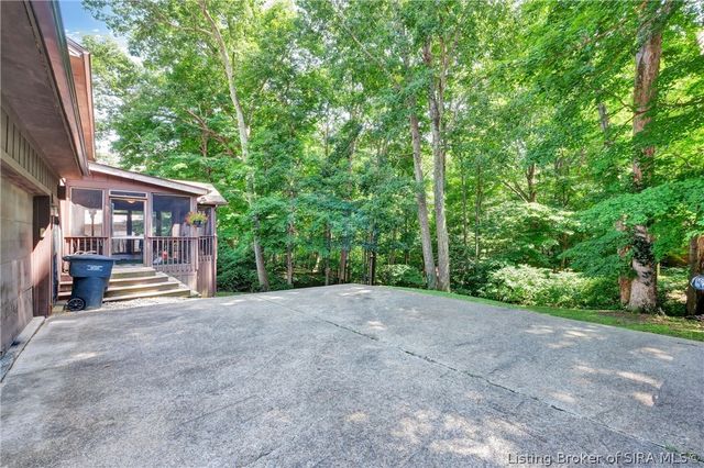 113 Brandywynne Lane, New Albany, IN 47150