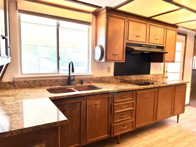 1102 N Edwards Court, Irving, TX 75062