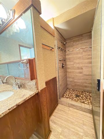 1102 N Edwards Court, Irving, TX 75062