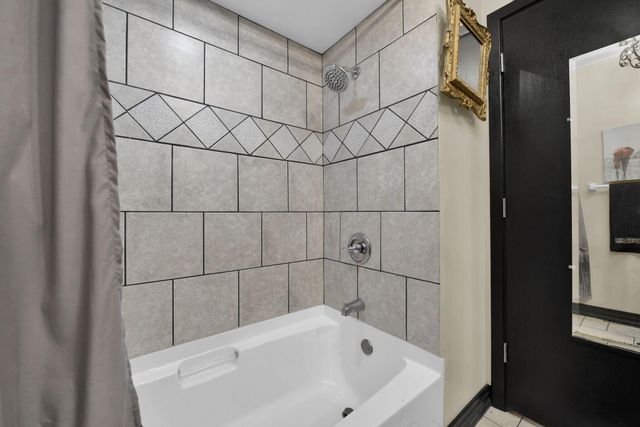 360 State Route 142 NE, West Jefferson, OH 43162