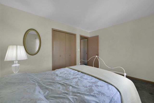 360 State Route 142 NE, West Jefferson, OH 43162