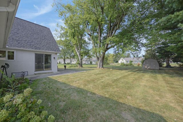 360 State Route 142 NE, West Jefferson, OH 43162