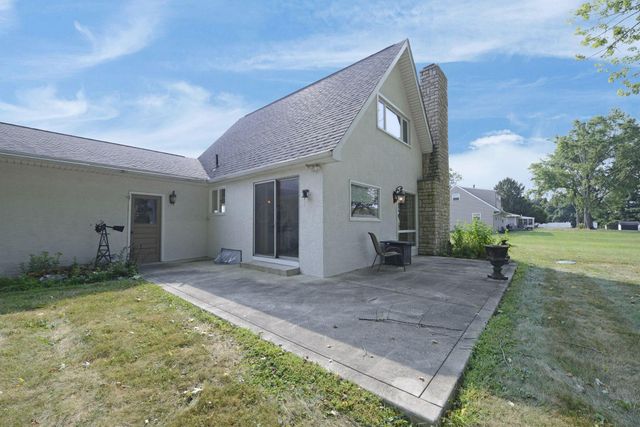 360 State Route 142 NE, West Jefferson, OH 43162