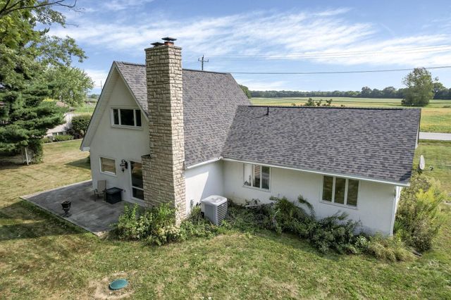 360 State Route 142 NE, West Jefferson, OH 43162