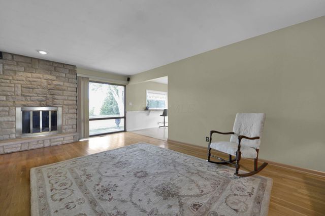 360 State Route 142 NE, West Jefferson, OH 43162