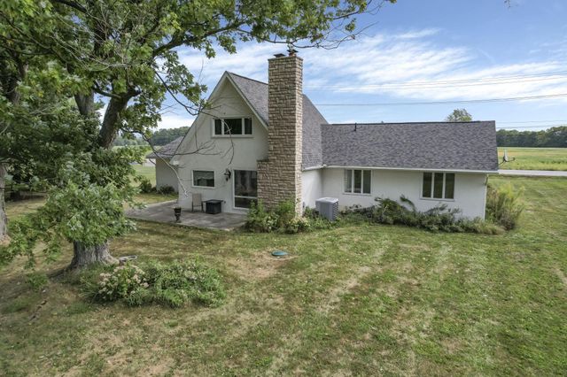 360 State Route 142 NE, West Jefferson, OH 43162