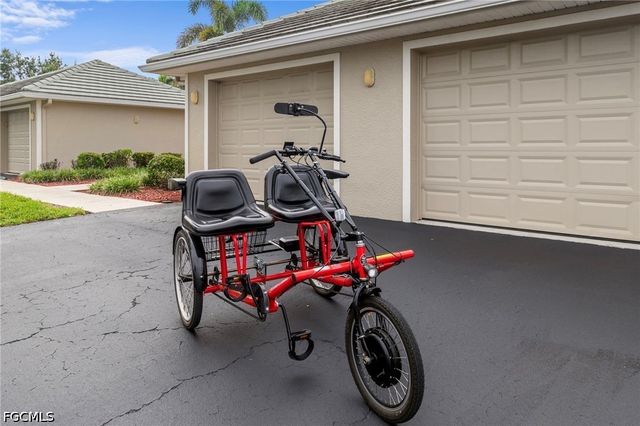 2261 Somerset Ridge DR 103, Lehigh Acres, FL 33973