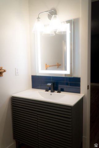 895 E QUAIL DR, Provo, UT 84604