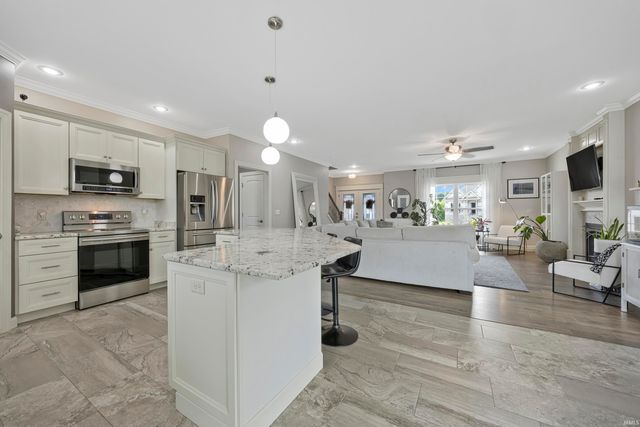 10848 Sable Ridge Drive, Evansville, IN 47725