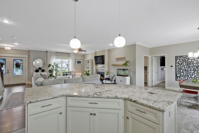 10848 Sable Ridge Drive, Evansville, IN 47725