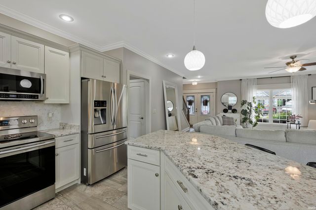 10848 Sable Ridge Drive, Evansville, IN 47725