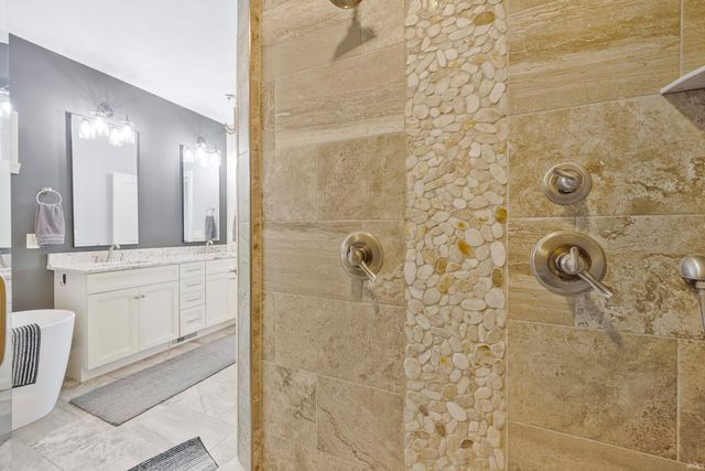 10848 Sable Ridge Drive, Evansville, IN 47725