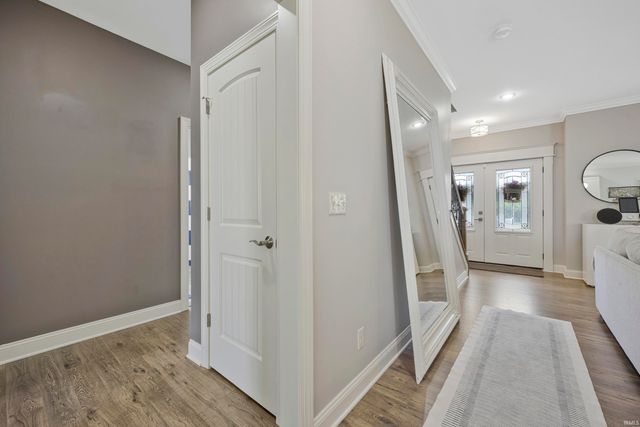 10848 Sable Ridge Drive, Evansville, IN 47725