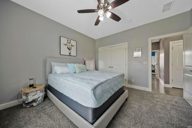 10848 Sable Ridge Drive, Evansville, IN 47725