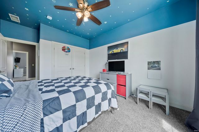 10848 Sable Ridge Drive, Evansville, IN 47725