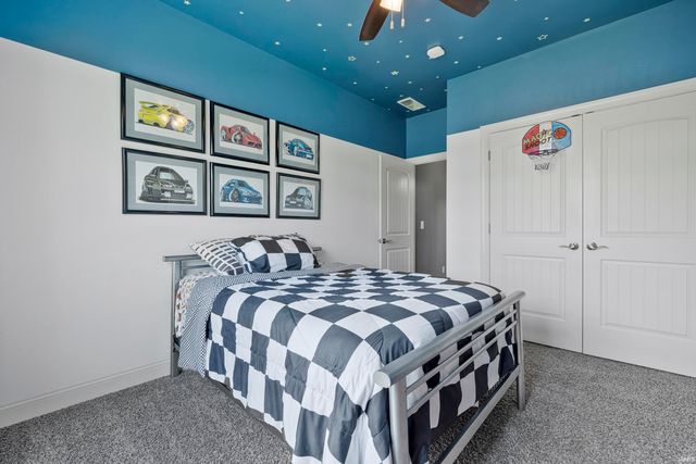 10848 Sable Ridge Drive, Evansville, IN 47725