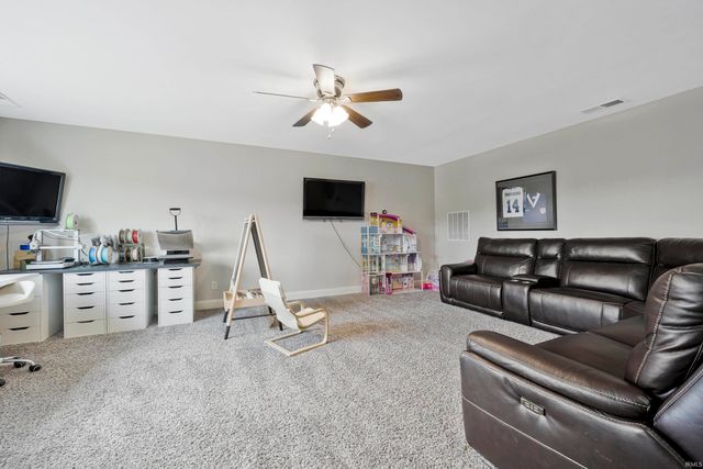 10848 Sable Ridge Drive, Evansville, IN 47725