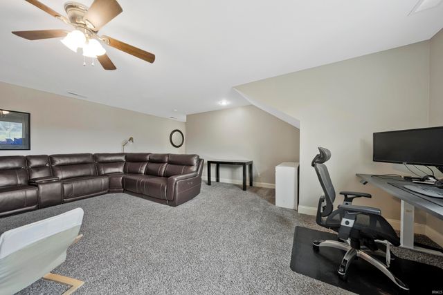 10848 Sable Ridge Drive, Evansville, IN 47725