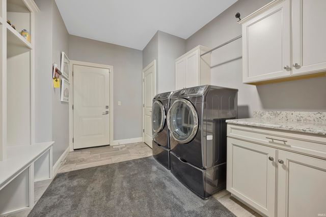 10848 Sable Ridge Drive, Evansville, IN 47725