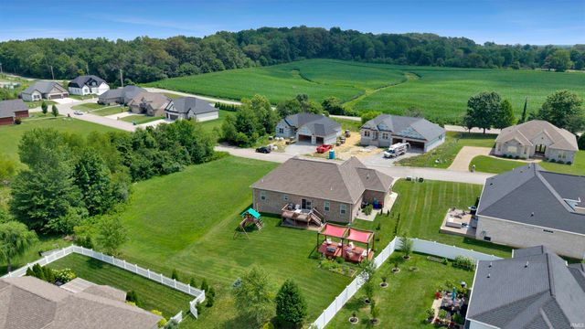 10848 Sable Ridge Drive, Evansville, IN 47725