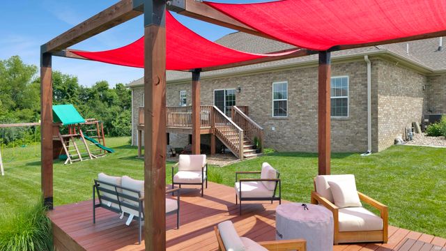 10848 Sable Ridge Drive, Evansville, IN 47725