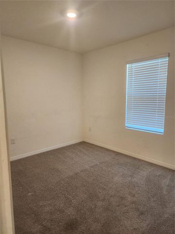 128 HICKORY COURSE LOOP, Ocala, FL 34472