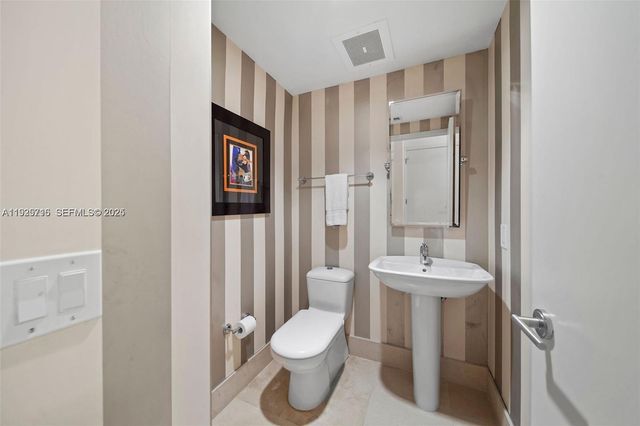 6899 Collins Ave 1801, Miami Beach, FL 33141