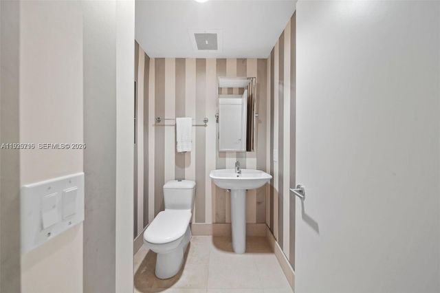 6899 Collins Ave 1801, Miami Beach, FL 33141