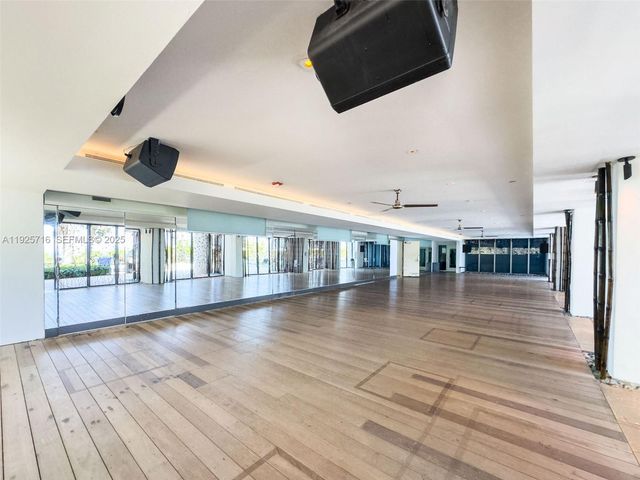 6899 Collins Ave 1801, Miami Beach, FL 33141