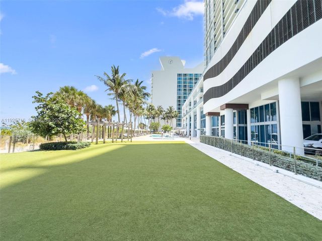 6899 Collins Ave 1801, Miami Beach, FL 33141
