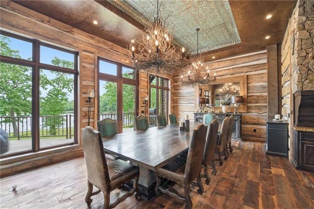 21616 PoorBoy Road, Warsaw, MO 65355