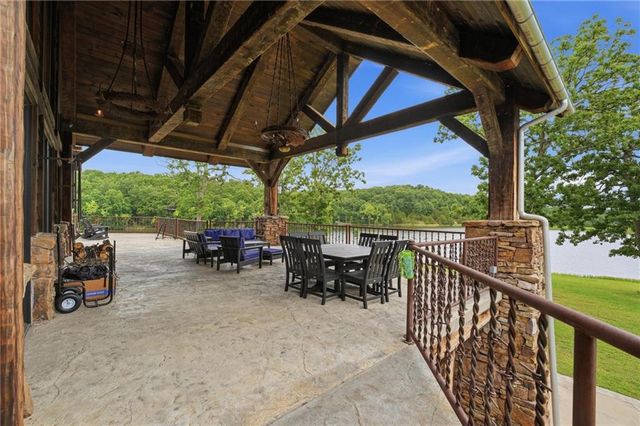 21616 PoorBoy Road, Warsaw, MO 65355