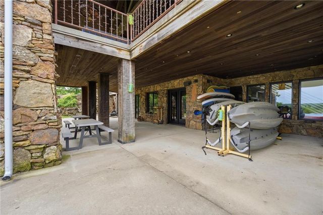 21616 PoorBoy Road, Warsaw, MO 65355