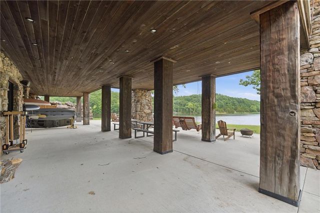 21616 PoorBoy Road, Warsaw, MO 65355