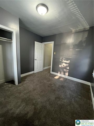 122 South Spruce Street, Nazareth Boro, PA 18064