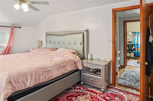 1038 Ardmore Manor Dr, Braddock Hills, PA 15221