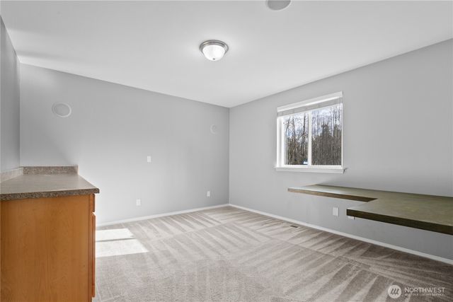 3876 Aldergrove Road, Ferndale, WA 98248