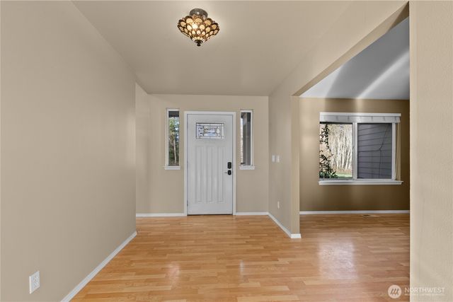 3876 Aldergrove Road, Ferndale, WA 98248