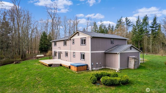 3876 Aldergrove Road, Ferndale, WA 98248