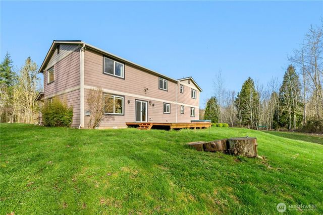 3876 Aldergrove Road, Ferndale, WA 98248