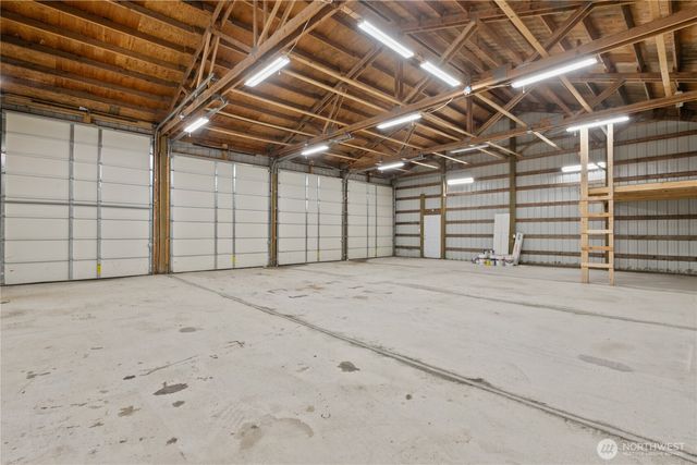 3876 Aldergrove Road, Ferndale, WA 98248